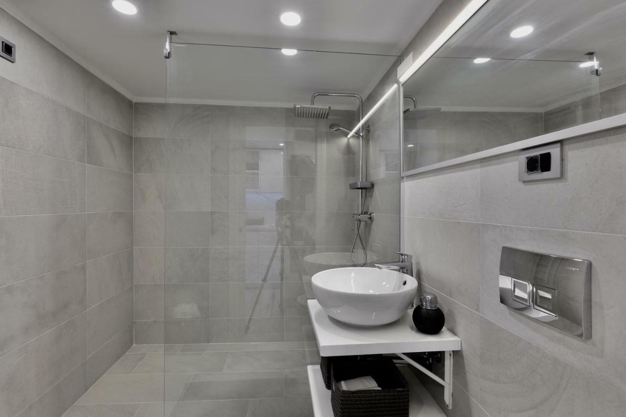 Venari Apartments, Риека Экстерьер фото